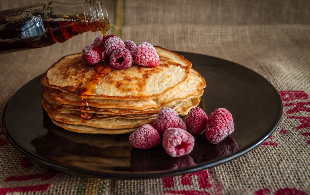 Pancakes proteici per colazione: perché sceglierli? Ricette e consigli